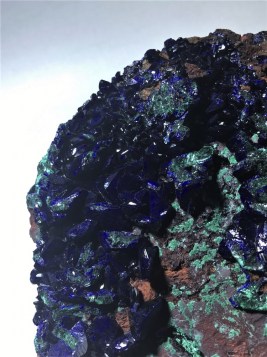 mg-azurite-395gm-b5
